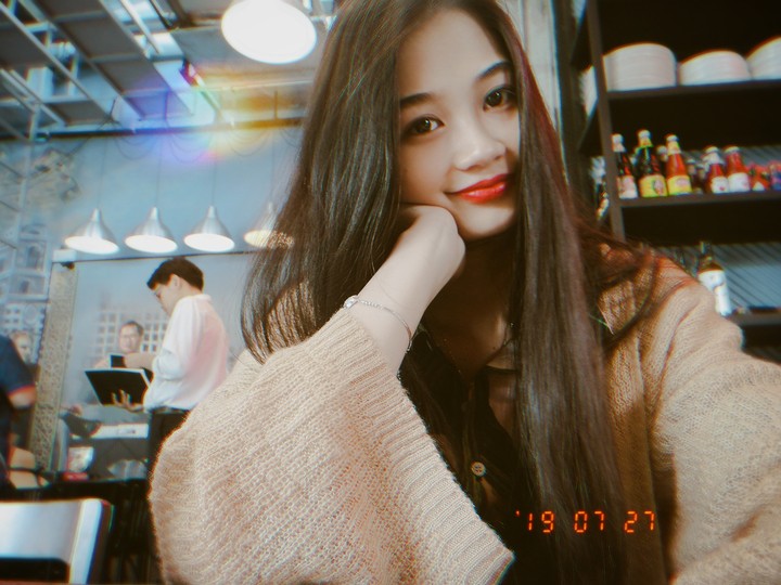 Orange lips