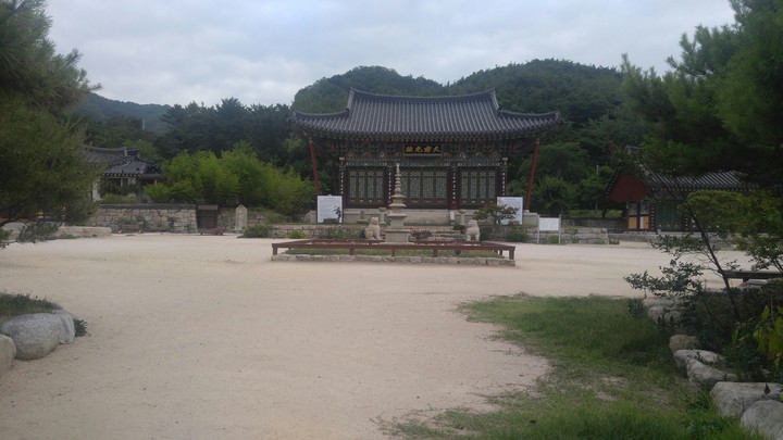 경주 어느절