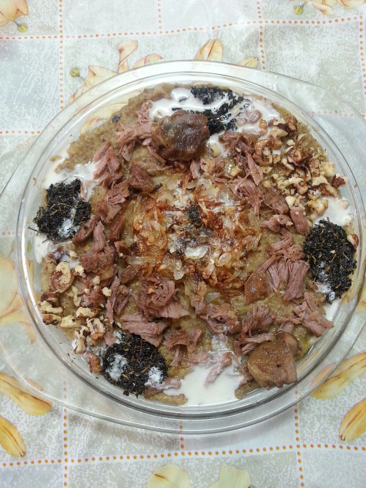 Feed eggplant and meat