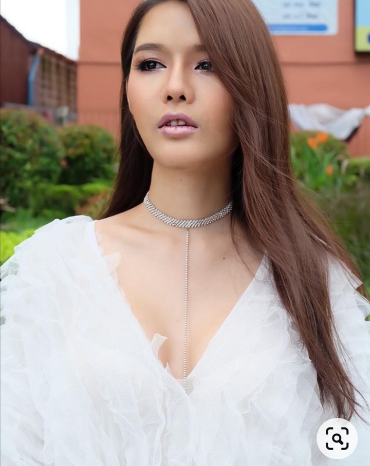 beautiful ladyboy