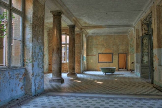 Hall