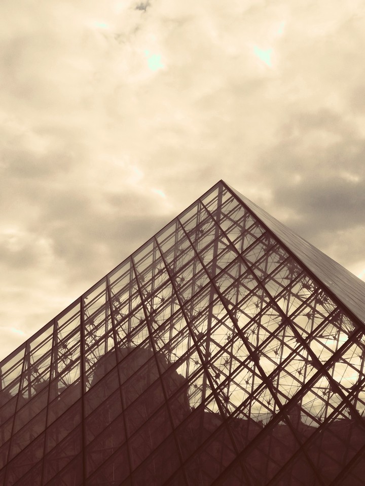 Pyramide of Louvre