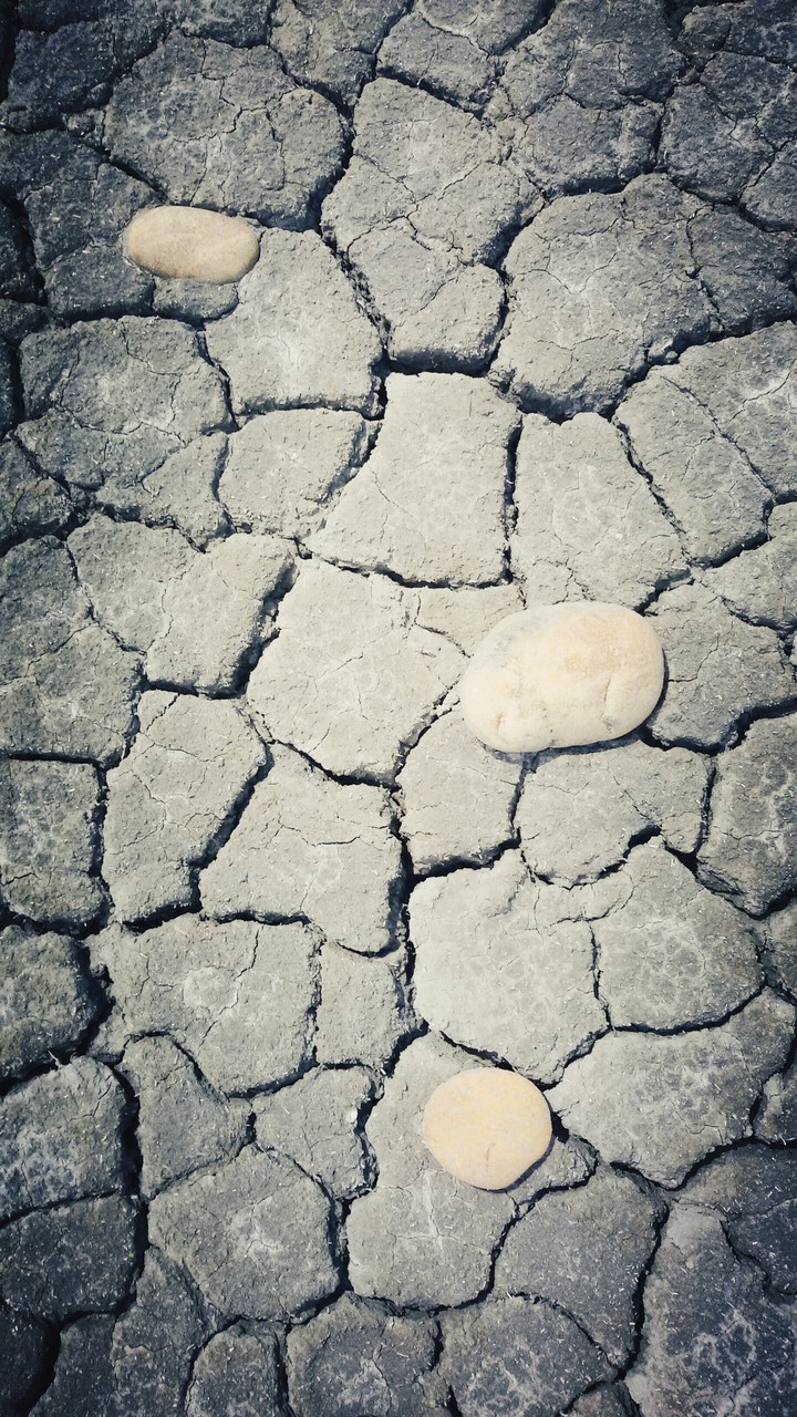 Dryness