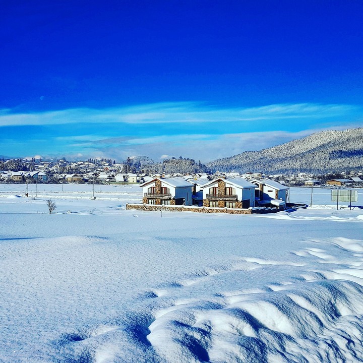 Winter Villas