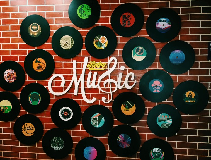 Retro HD Music