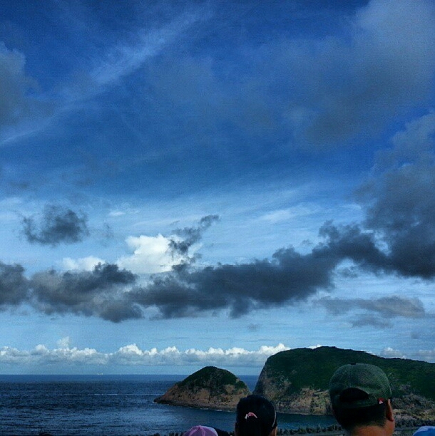 It's quite rare to see the sky shown 2 or even 3 blue colors