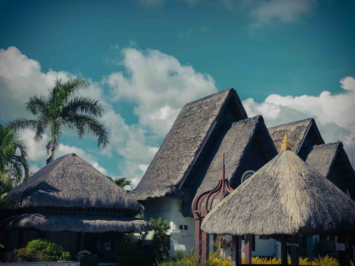 The hut.