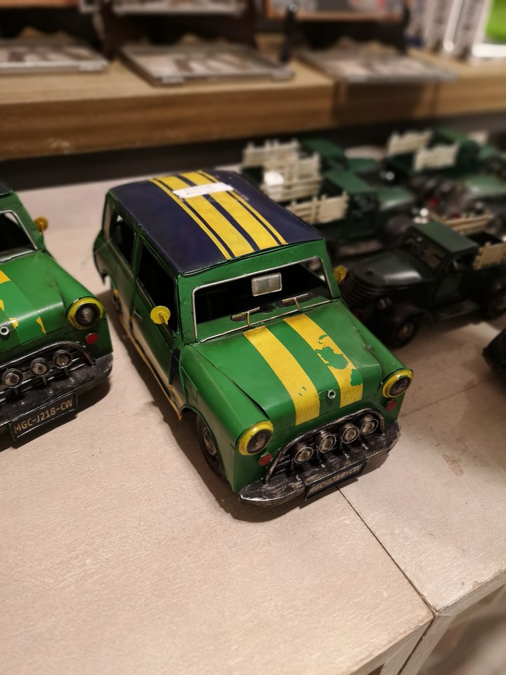 toy car