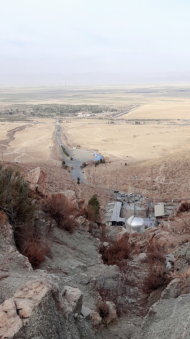 بر فراز کوه
