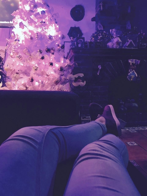 Christmas be like