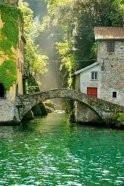 lake como