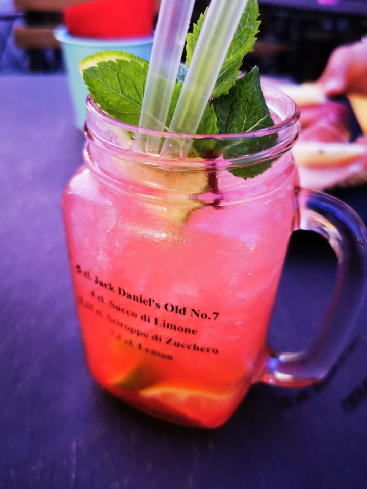 strawberry caipiroska