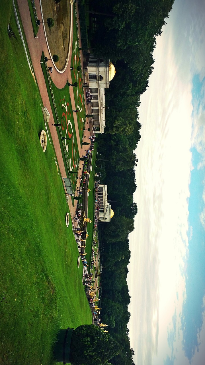 peterhof garden