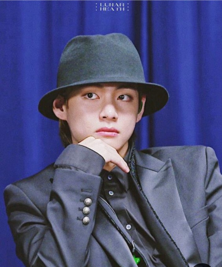 BTS... taehyung