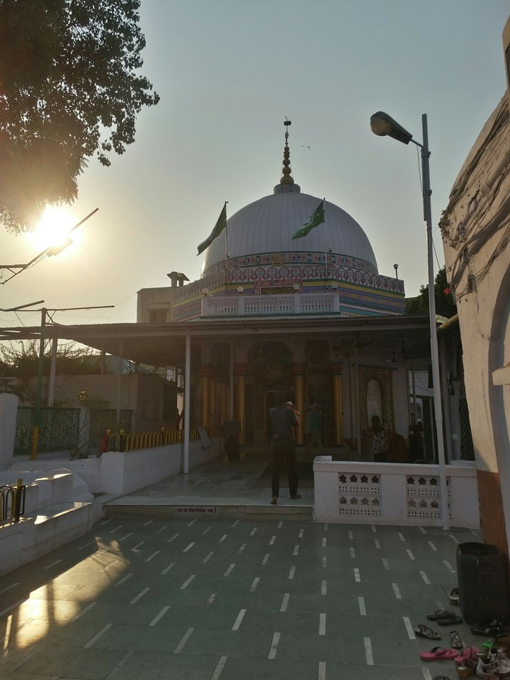 Hazrat KHWAJA DANA one of the biggest saint in surat, gujrat