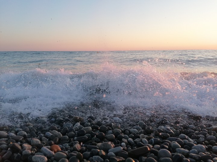 море