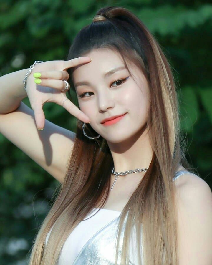 ITZY - YEJI ♥️♥️