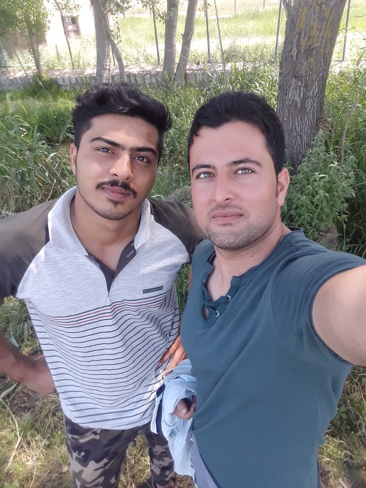 یه روز آخرتی من و رفیق