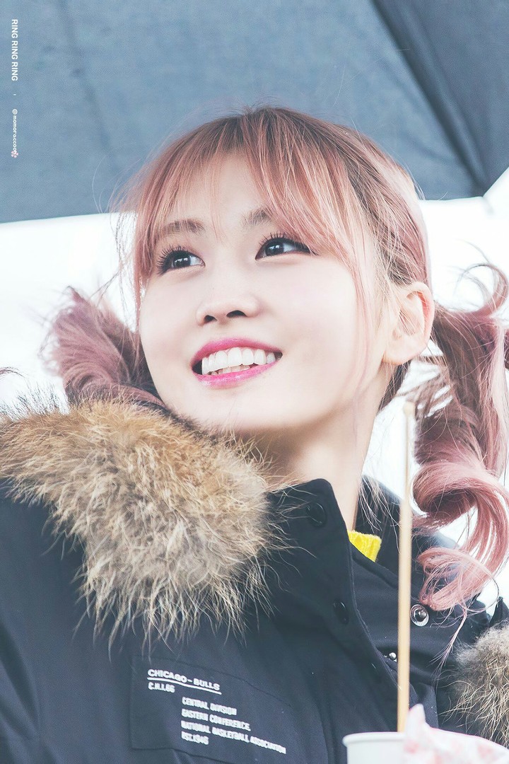 Momo Twice k-pop