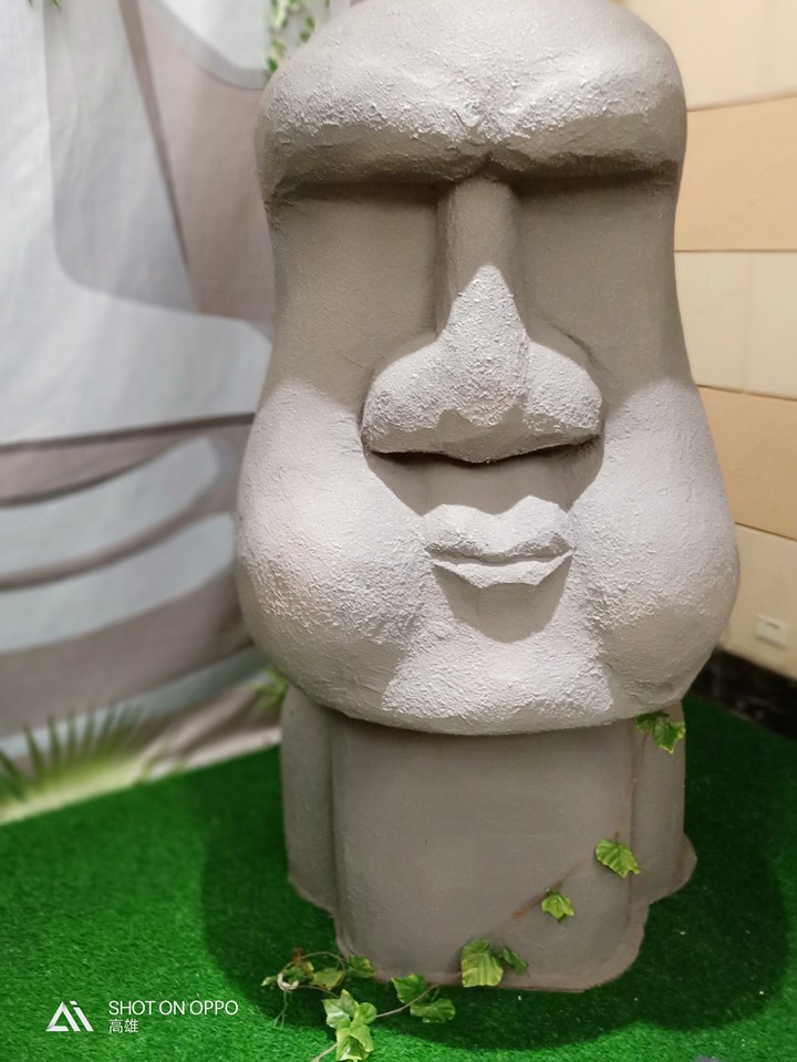 可愛的石偶