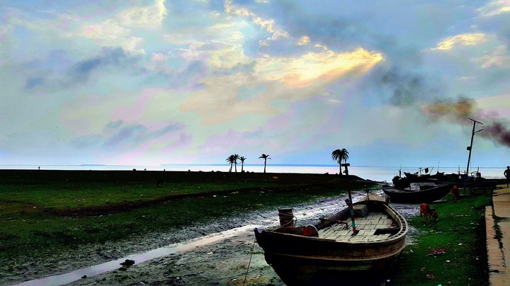 এই পাড় তো ওই পাড়