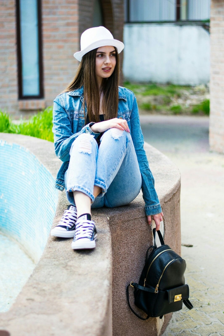 girl and bag
