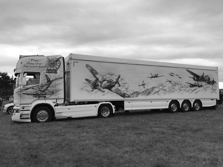 Beautiful painting - truck