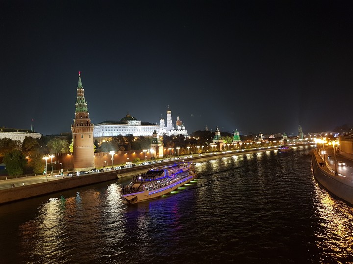 moscow night