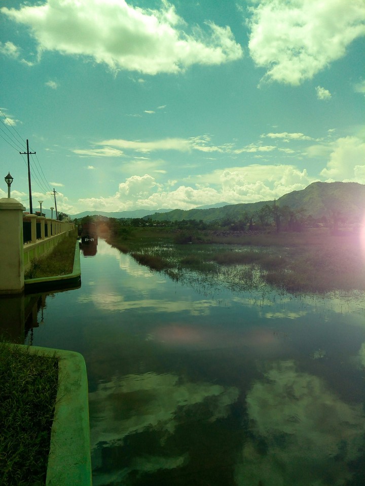 scenic,thankful,peaceful,harmonize,