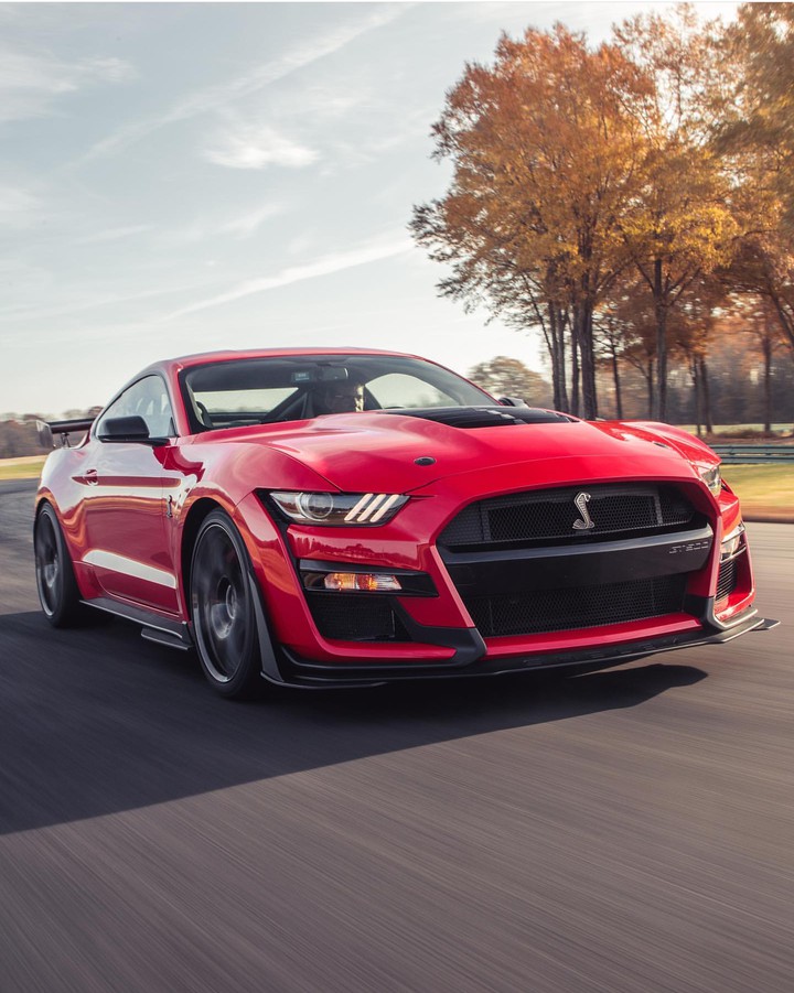 Ford Mustang GT500 2020