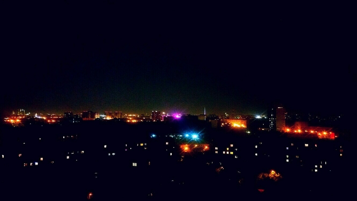 город