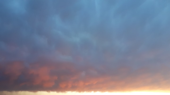 sky/cloud /sun /colors