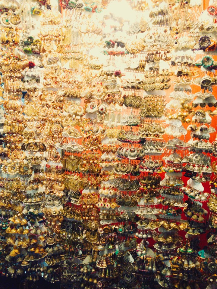 earings