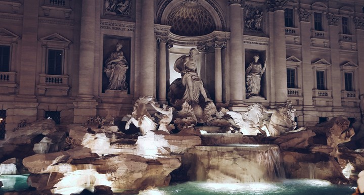Fontana di Trevi