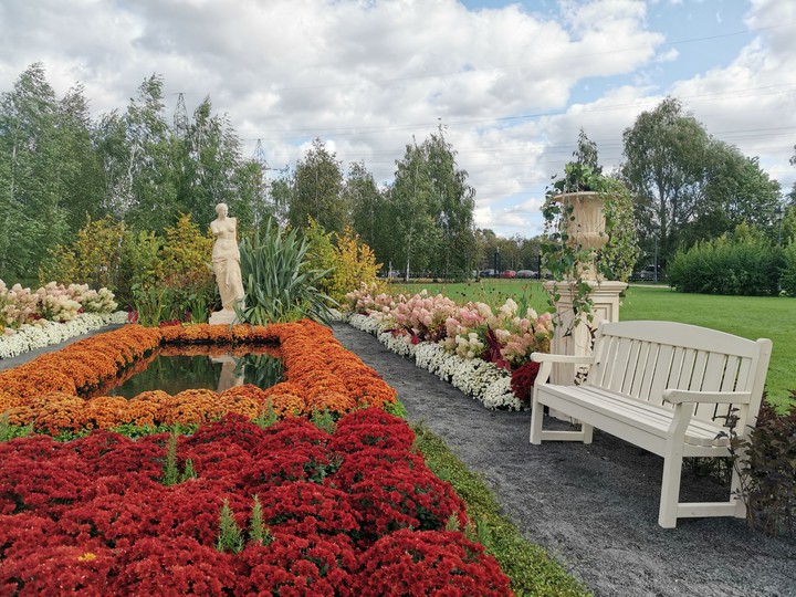 historical garden