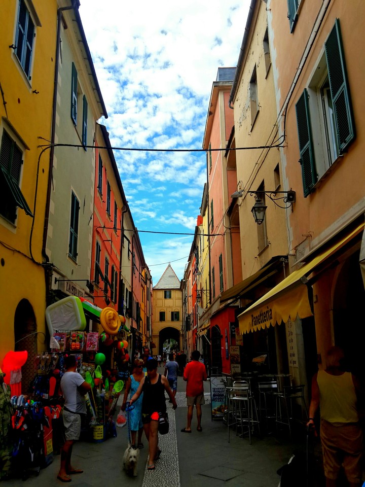 Imperia's street