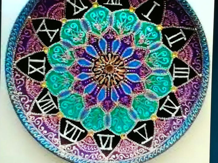 the point on the pottery