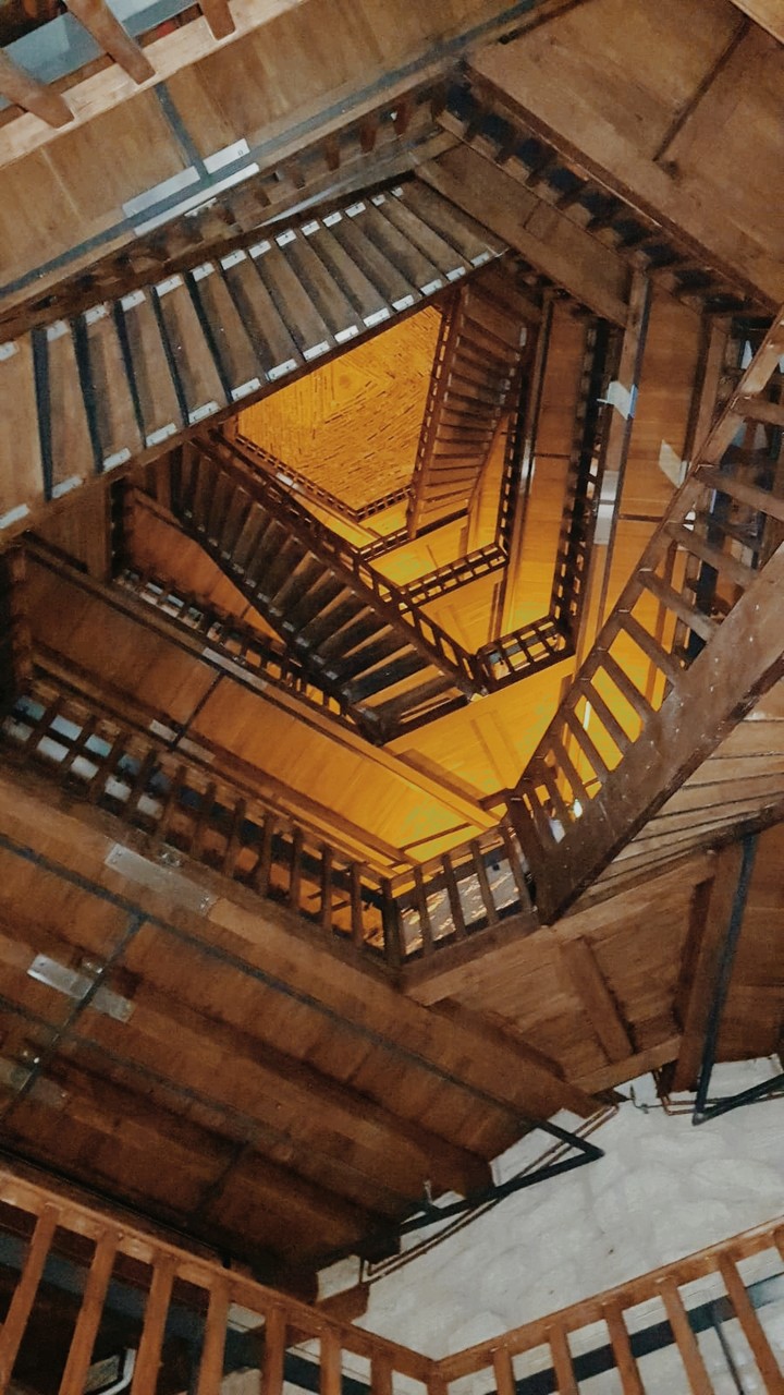 Endlosen Treppen