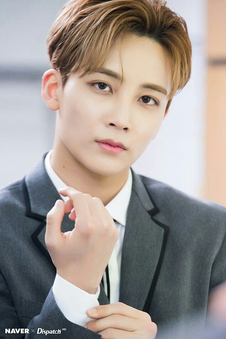 Yoon Jeonghan ~ MY BIAS