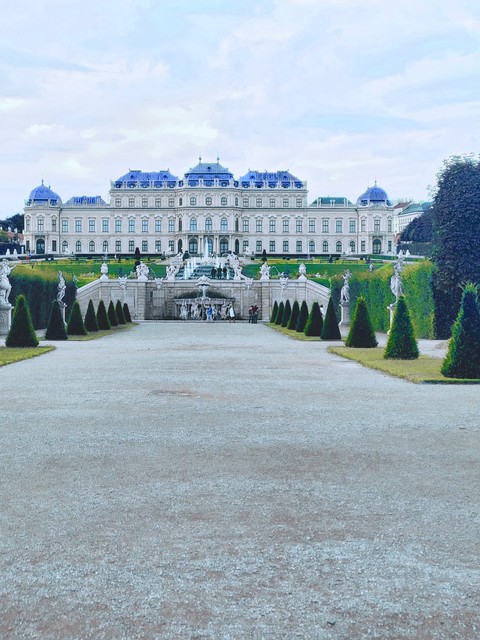 тапети plant, Building