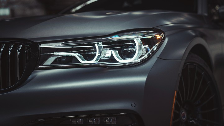 BMW M headlight
