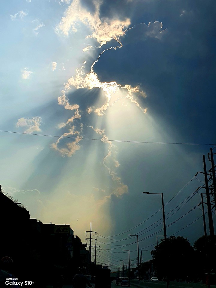Sun rays