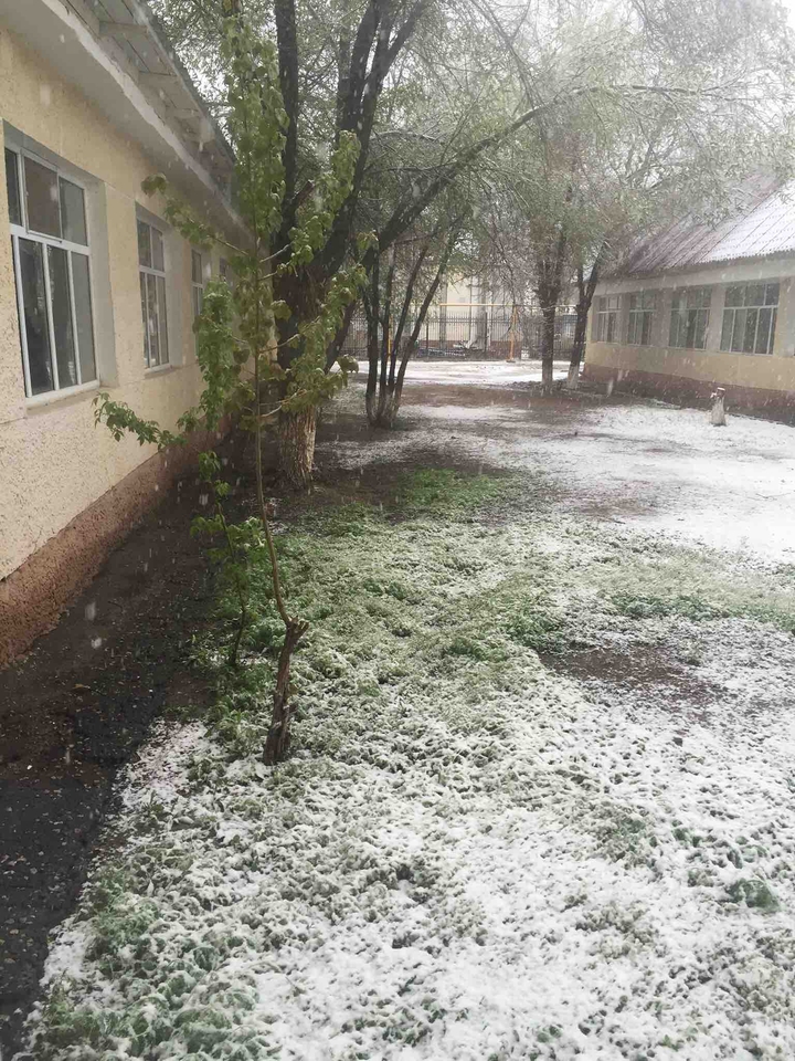 snowfall in April