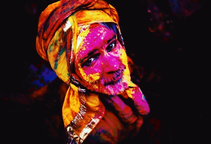 holi