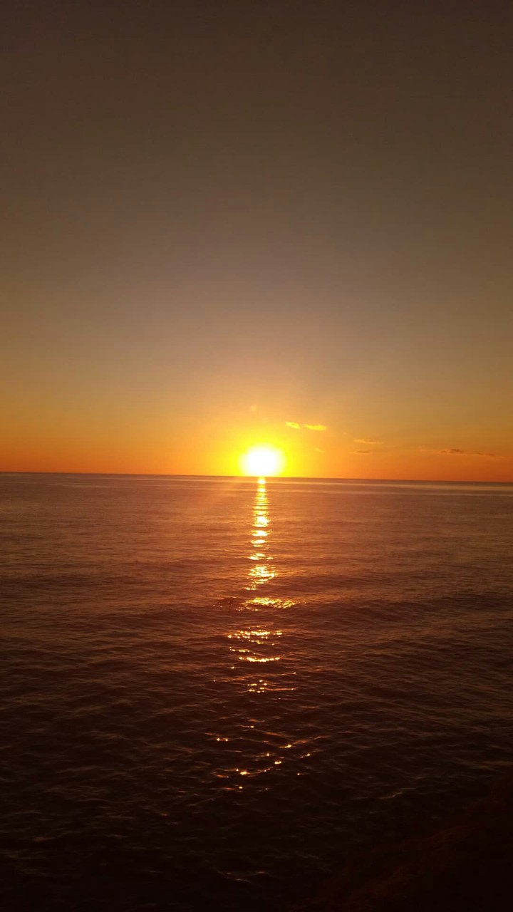 Восход над красным морем