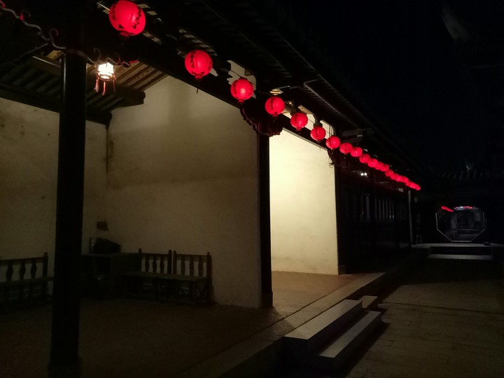 夜晚的廟宇