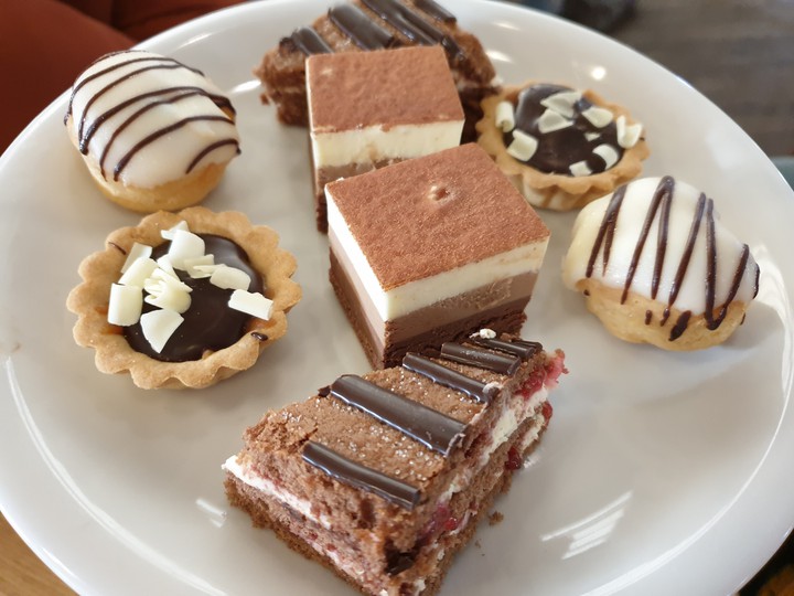 delicious little cakes