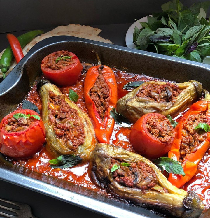 ♥️♥️ Iranian food ♥️♥️ Dolmeh egplant and  color peaper