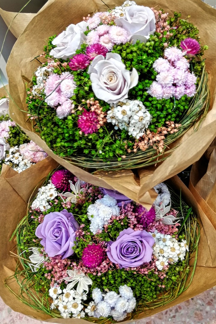 Wunderschöne Blumensträuße