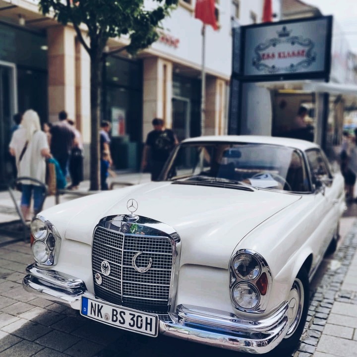 vintage car